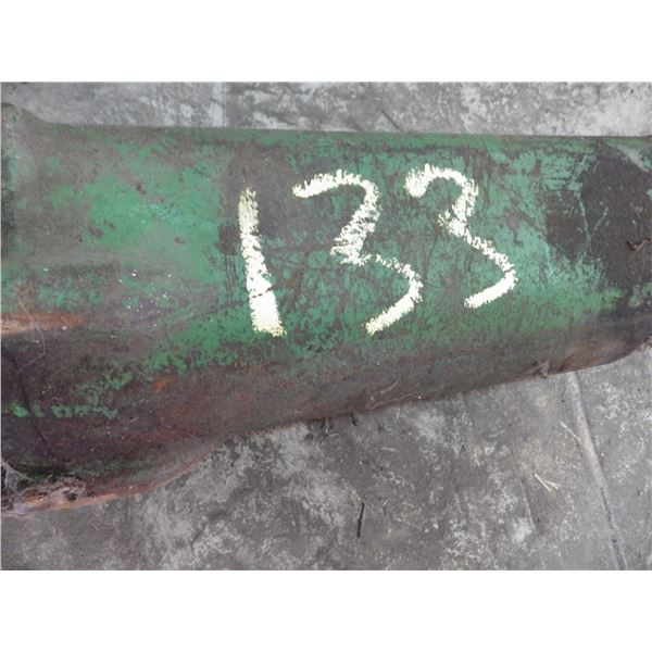 John Deere hydraulic implement cylinder -- need new hoses