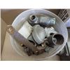 Image 8 : electrical wire and assorted electrical items