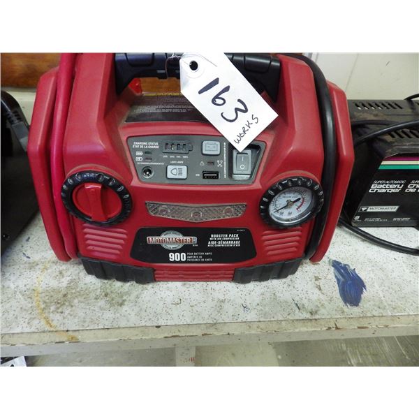 Motomaster Booster Pack with Air compressor