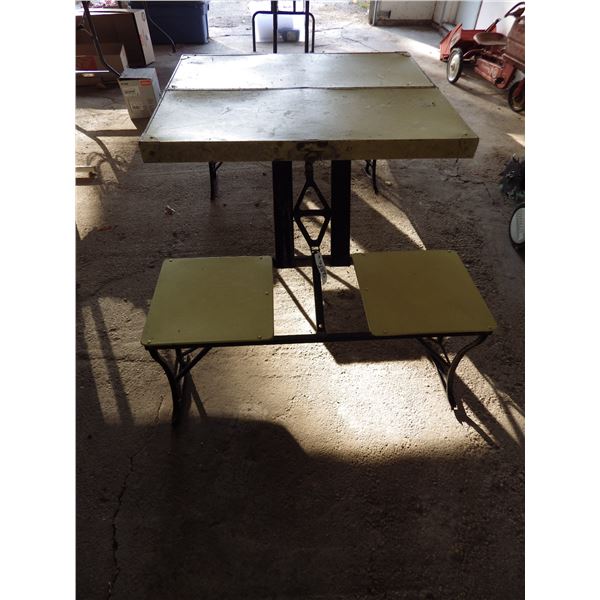 vintage folding picnic Table