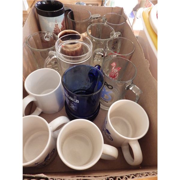 coffee mugs and other glassware