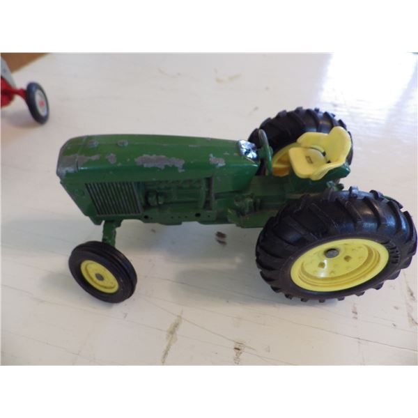 John Deere diecast metal tractor - needs repainted