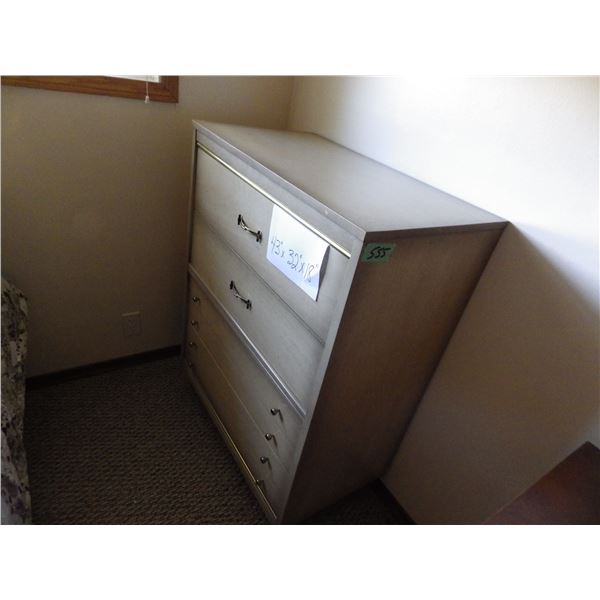 4 drawer chest of drawers