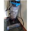 Image 2 : bissell cleanview upright vacuum