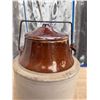 Image 3 : Stoneware Crock With Brown Glazed Lid And Metal Handle