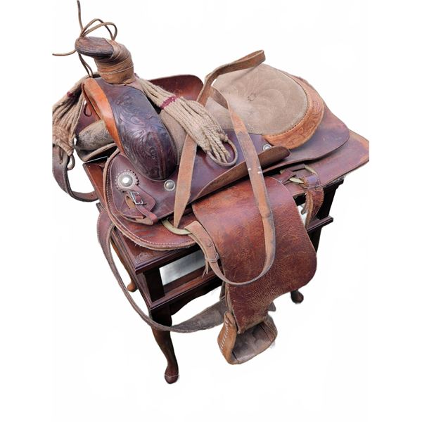 Tooled Leather Western Saddle with Suede Seat and Stirrups