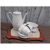 Image 3 : Waldershof Bavaria German Porcelain Coffee Set with Wooden Tray, 9 Pieces