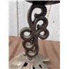 Image 7 : Cast Siamese Feline Doorstop & Decorative Metal Candle Sconce