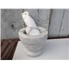 Image 12 : Tableware Lot: Marbled Mortar, Saxon Plate, China Tray, Japan Duck, Owl Napkin Rings
