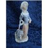 Image 4 : 4 Spanish Porcelain Figurines, D'Art and Tengra, Woman, Hunter, Lady, Seated Figure