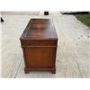 Image 5 : ANTIQUE LEATHER TOP PEDESTAL DESK