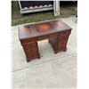 Image 6 : ANTIQUE LEATHER TOP PEDESTAL DESK