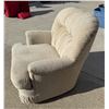 Image 2 : SWIVEL ROCKER CHAIR