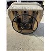 Image 4 : SWIVEL ROCKER CHAIR