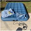 Image 1 : AEROBED CLASSIC PLUS INFLATABLE AIR MATTRESS