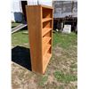 Image 3 : SOLID WOOD 5-SHELF GOLDEN OAK BOOKCASE