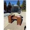 Image 15 : VINTAGE ART DECO WATERFALL VANITY