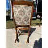 Image 12 : ANTIQUE ROCKER, MEDALLION BACK CHAIR, VINTAGE SINGER SEWING MACHINE