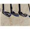Image 7 : MITSUSHIBA GOLF BAG WITH BILL SKELLEY AND KATHY CORNELIUS SIGNATURE SERIES CLUBS