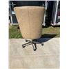 Image 5 : HIGH-BACK SWIVEL OFFICE CHAIR