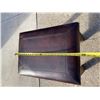 Image 10 : INDUSTRIAL-STYLE BAR OR COUNTER STOOL AND LEATHER-TOPPED FOOTSTOOL