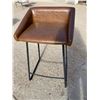 Image 2 : INDUSTRIAL-STYLE BAR OR COUNTER STOOL AND LEATHER-TOPPED FOOTSTOOL