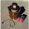 Image 7 : VINTAGE RIVAL ELECTRIC ICE CREAM MAKER SET