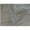 Image 3 : OPEN-WIRE GRID SHELVES