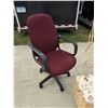 Image 5 : OFFICE CHAIR, SEWING BASKET, AND DRYING RACK