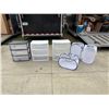 Image 6 : PLASTIC DRAWER UNITS AND MESH POP-UP LAUNDRY BAGS