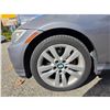 Image 19 : DUNCAN - 2011 BMW 323I GREY 234885 KMS - 936767-3  AWAITING PAPERS