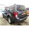 Image 20 : PARKSVILLE - 2010 NISSAN PATHFINDER BLUE 232474 KMS - 612101-3