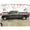 Image 23 : PARKSVILLE - 2013 TOYOTA TUNDRA GREY 284821 KMS - 042634-3