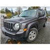Image 1 : DUNCAN - 2016 JEEP PATRIOT GREY 165993 KMS - 676494-1
