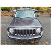 Image 4 : DUNCAN - 2016 JEEP PATRIOT GREY 165993 KMS - 676494-1