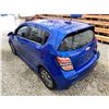 Image 22 : PARKSVILLE - 2017 CHEVROLET SONIC BLUE 100696 KMS - 159511-3