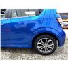 Image 29 : PARKSVILLE - 2017 CHEVROLET SONIC BLUE 100696 KMS - 159511-3