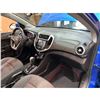 Image 38 : PARKSVILLE - 2017 CHEVROLET SONIC BLUE 100696 KMS - 159511-3