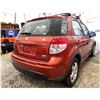 Image 14 : PARKSVILLE - 2010 SUZUKI SX4 ORANGE  129491 KMS - 300182-3
