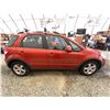 Image 24 : PARKSVILLE - 2010 SUZUKI SX4 ORANGE  129491 KMS - 300182-3