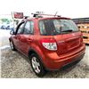Image 33 : PARKSVILLE - 2010 SUZUKI SX4 ORANGE  129491 KMS - 300182-3