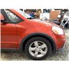 Image 38 : PARKSVILLE - 2010 SUZUKI SX4 ORANGE  129491 KMS - 300182-3