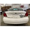 Image 17 : PARKSVILLE - 2000 FORD TAURUS WHITE 261281 KMS - B132351