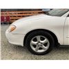 Image 31 : PARKSVILLE - 2000 FORD TAURUS WHITE 261281 KMS - B132351