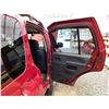 Image 40 : PARKSVILLE - 2002 NISSAN XTERRA RED 325202 KMS - 587292-2