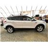 Image 11 : PARKSVILLE - 2016 FORD ESCAPE WHITE  KMS - C46858-2
