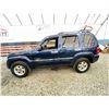 Image 37 : PARKSVILLE - 2004 JEEP LIBERTY BLUE 259270 KMS - 309616-3