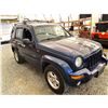 Image 4 : PARKSVILLE - 2004 JEEP LIBERTY BLUE 259270 KMS - 309616-3