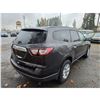 Image 10 : DUNCAN - 2015 CHEVROLET TRAVERSE GREY  TRUE MILAGE UNKNOWN - 127870-3