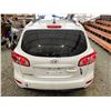 Image 19 : PARKSVILLE - 2012 HYUNDAI SANTA FE WHITE  197040 KMS - 111238-3